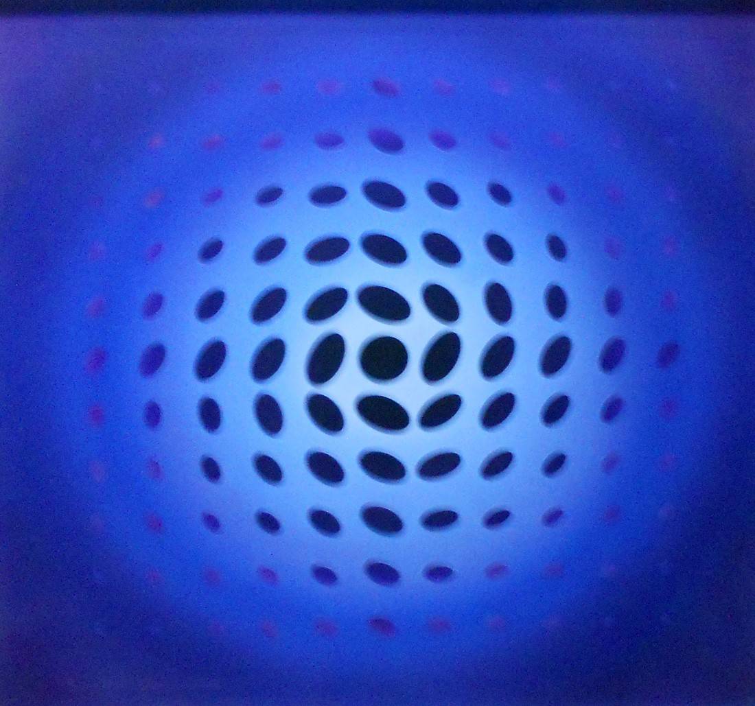 Azul, 1970. Enrique Medina Ramela (1935). Acrilico sobre duraboard.  88,5 x 88 cm. Nº inv. 3554.