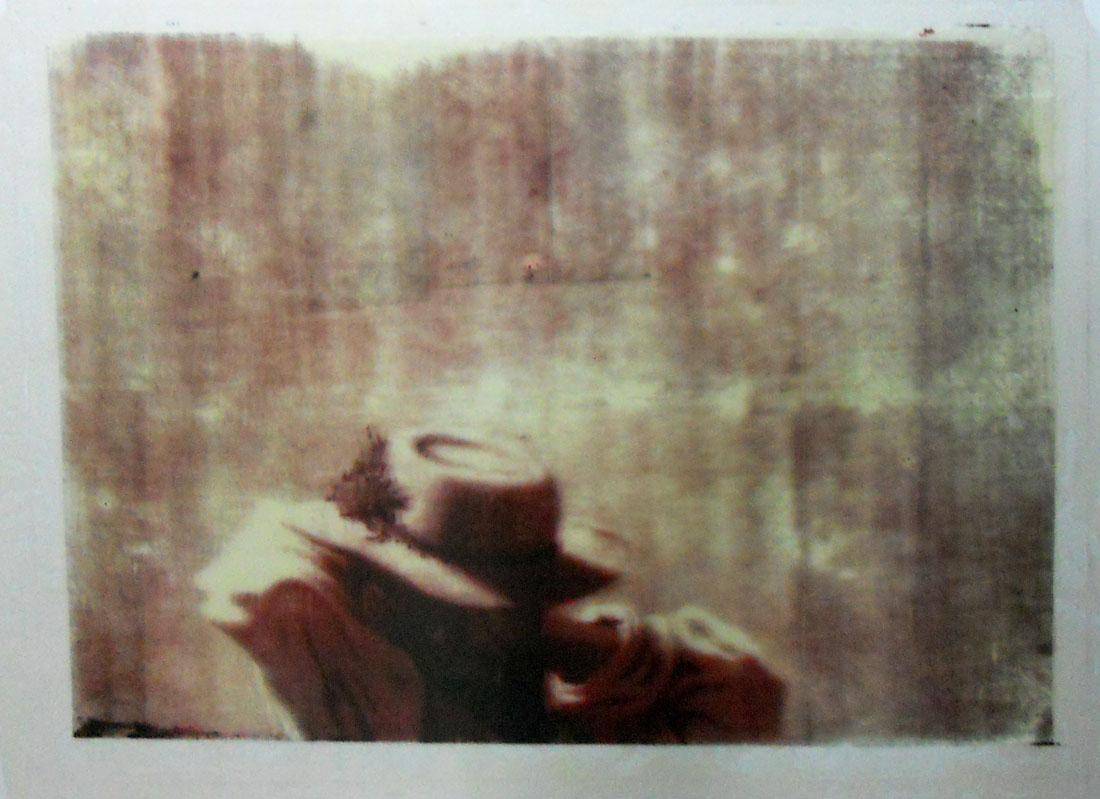 Prueba de cielo  / 1 (Tríptico), 2001. Pablo Uribe (1962). Serigrafía sobre cola vinílica.  80 x 110 cm. Nº inv. 4807.