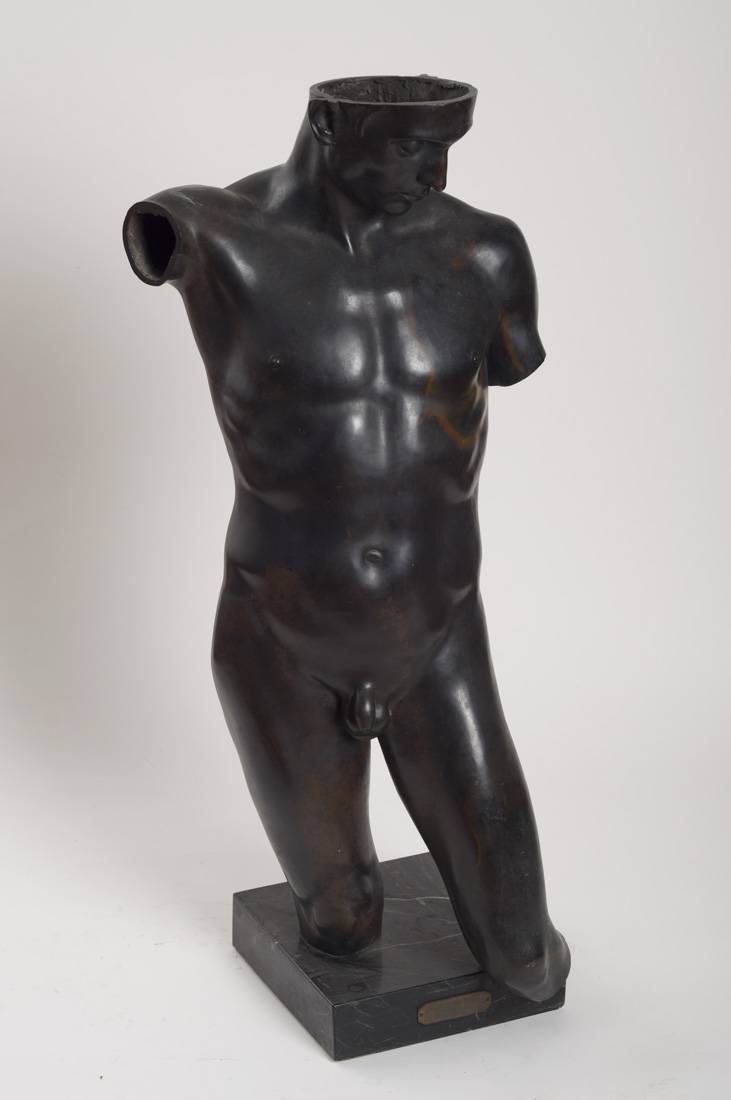 Torso de efebo, c.1937. Edmundo Prati (1889-1970). Bronce.  80 x 37 x 30 cm. Nº inv. 974.