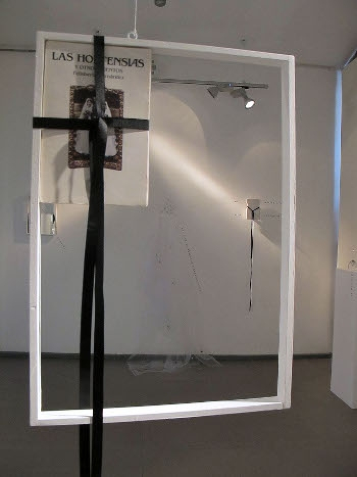  - Presentación del catálogo de la exposición La invisible ironía de un objeto - Alejandra del Castillo / Alicia Ubilla - Museo Nacional de Artes Visuales