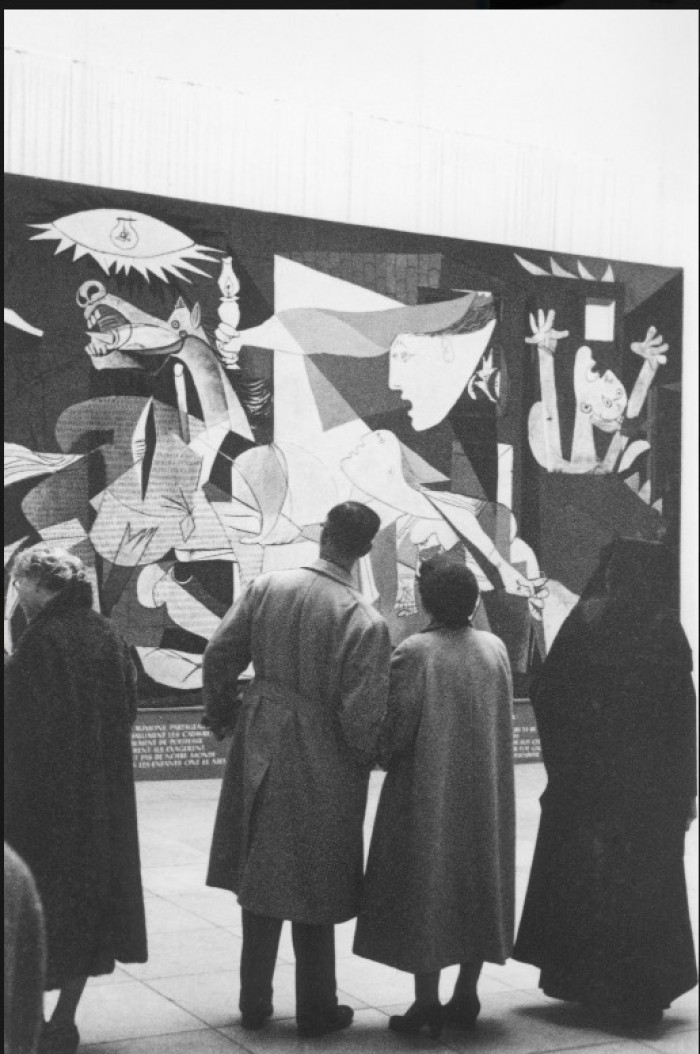  - Conferencia de Andrea Giunta - Guernica en Munich - Museo Nacional de Artes Visuales