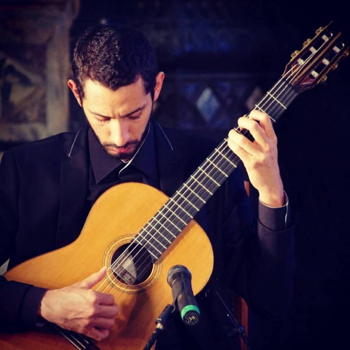  - Concierto del guitarrista Oscar Redon Cabrera - Museo Nacional de Artes Visuales