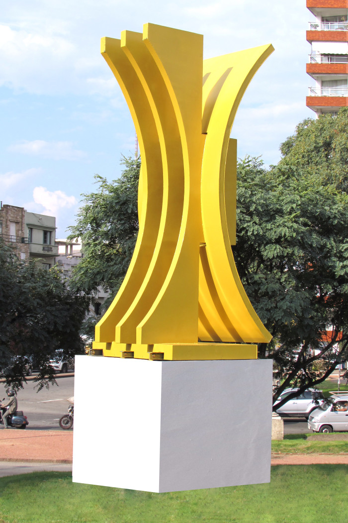 Epacio-Tiempo, 2018. Resina. 100x40x40 cm - Forma Curva Color - Rubens Fernández - Museo Nacional de Artes Visuales