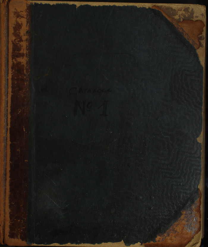  - Libros de Inventario - Museo Nacional de Artes Visuales